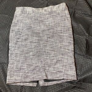 Banana Republic Textured Gray Pencil Skirt